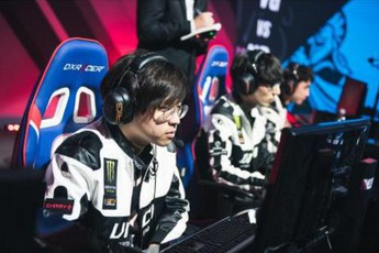 Tưởng sẽ phải xuống giải hạng 2 Trung Quốc thi đấu, dàn sao SKT T1 bất ngờ được 'cứu rỗi' nhờ bộ luật mới của Riot