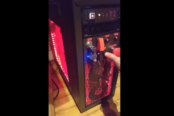 Ngất ngây với bộ gaming PC chất nhất thế giới