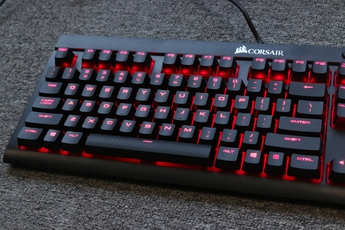 Corsair K68 - Bàn phím cơ chống bụi chống nước hoàn hảo, giá 2,8 triệu Đồng