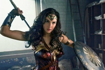 Wonder Woman phá đổ hàng loạt kỉ lục doanh thu trong ngày ra mắt