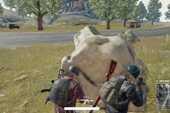 Chuyện thật cứ như đùa: Win 7 "hồi sinh", vượt mặt cả Windows 10 nhờ... PUBG!