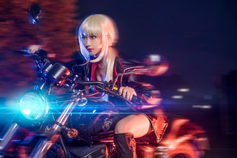 Cùng ngắm cosplay Black Saber cực chất trong Fate/Grand Order