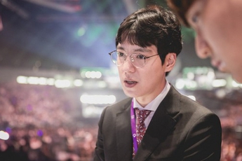 Kkoma: Đáng lẽ tôi phải là một HLV tốt hơn, SKT T1 thua ván hai, ván ba là lỗi do tôi