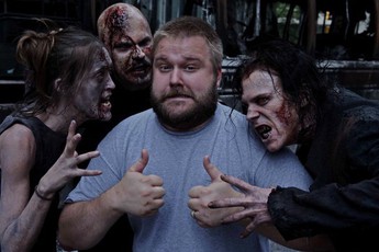 Summoners War hợp tác với cha đẻ “The Walking Dead” để chuyển thể thành phim và truyện tranh