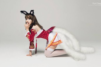 Xuýt xoa với vẻ gợi cảm của người mẫu Seo Yuri trong cosplay Ahri và Janna