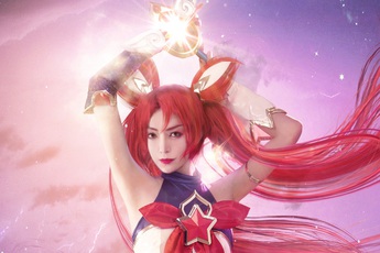 Lạ mắt với cosplay Jinx cực độc đáo và sành điệu trong Liên Minh Huyền Thoại