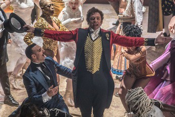 The Greatest Showman - Khi Người Sói hoá “bầu sô” gánh xiếc
