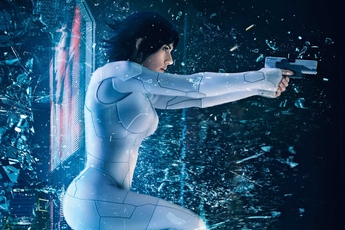 Scarlett Johansson phải học võ suốt 1 năm trời để đóng Ghost In The Shell như thế nào