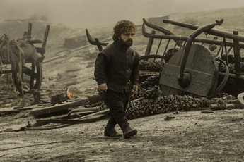 Game of Thrones: Quỷ lùn Tyrion tài ba biến thành kẻ vô dụng