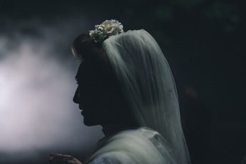 The Bride - Tựa phim rùng rợn về Cô Dâu Ma dựa trên sự kiện có thật