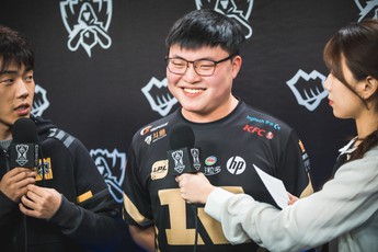 Chỉ sau 2 ngày thi đấu, CKTG 2018 đã phá kỷ lục về giải đấu Esports có nhiều người xem nhất thế giới