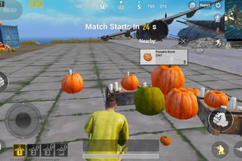 PUBG Mobile: Hết bom Táo, Tencent lại cho game thủ ném bom Bí Ngô