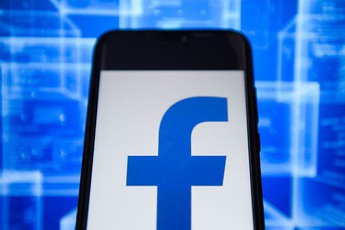 Tăng trưởng doanh thu chậm lại, Facebook sẽ hiển thị cả quảng cáo trên thanh Tìm kiếm, cạnh tranh với Google