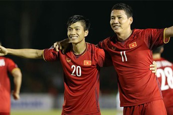 Ghi tới hai bàn trên sân khách, tuyển Việt Nam rộng cửa vào chung kết