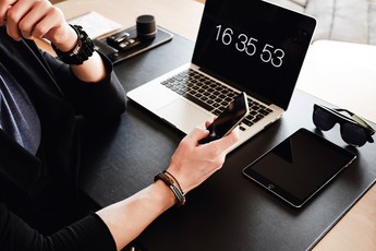 Với nền tảng này người dùng iOS và Mac sẽ được cải thiện chất lượng đồ họa đáng kể khi chơi game