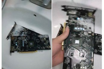 Trời nóng, chủ quán net này đem VGA đi tắm cho mát mẻ