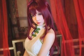 Ngất ngây với cosplay về cô nàng Scathach trong game di động hot Fate/Grand Order