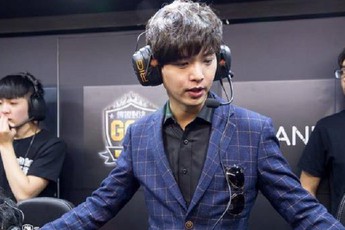 Liên Quân Mobile: Những thông tin thú vị xoay quanh CK - chàng huấn luyện viên điển trai của SMG