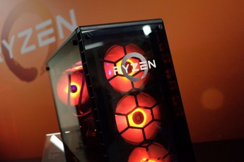 AMD hé lộ 'hòm' chiến lược, lắp máy tính chiến game đơn giản chỉ trong một cái hộp