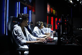 Xóa bỏ lo lắng của fan hâm mộ, EVOS chính thức có VISA sang Đức tham dự MSI 2018, không thiếu 1 ai