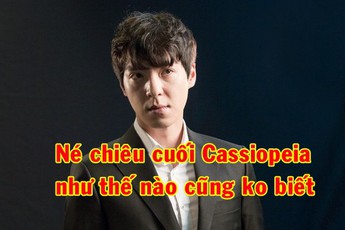 Kkoma kể về lần đầu tiên mình thi đấu LMHT chuyên nghiệp, đến quay lưng để tránh chiêu cuối Cassiopeia cũng không biết