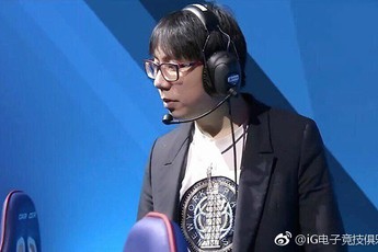 Snake Esports thua 3 trận liên tiếp, HLV Chris trở thành tâm điểm chỉ trích khi buộc SofM phải chơi tướng tank