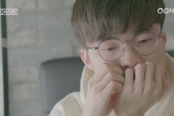 [Việt Sub] SKT T1: The Chase tập 1 phần 1 - Faker lâu lắm mới ăn sinh nhật với gia đình vì không được đi MSI 2018