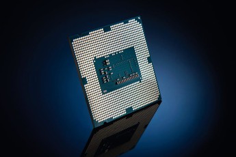 Chạy thử Intel Core i7-9700K: Vô đối trong khoản chơi game