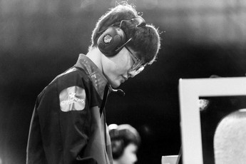 LMHT: Không được tham dự CKTG 2018, triều đại của Faker và SKT sẽ ra sao?