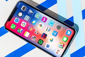 Hình ảnh render về bộ ba iPhone mới một lần nữa xác nhận thế hệ iPhone 2018 chỉ là “bình cũ rượu mới”