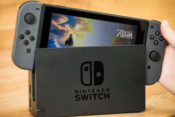 Chỉ ra mắt được 1 năm Nintendo Switch đã đánh đổ cả kỷ lục của huyền thoại PS2, giờ ai còn dám nói máy yếu không đáng mua?