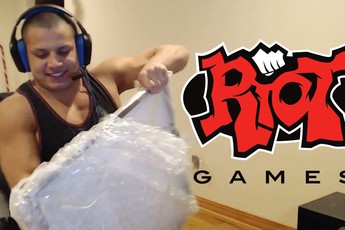 Hài hước với món quà Riot gửi tặng Tyler1 trước mùa 9 - "Tôi sẽ không bao giờ toxic nữa"