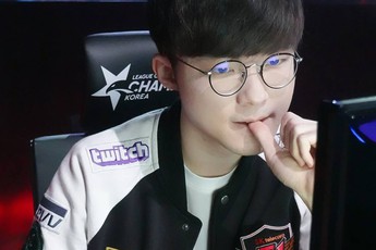Phản ứng của cộng đồng khi SKT thua SANDBOX Gaming: "Đưa carry cho Faker cầm đi, đừng xiềng xích cậu ấy nữa"