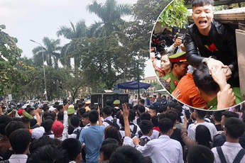 Ngán ngẩm, khó hiểu cảnh nhiều bạn trẻ mặc đồng phục học sinh ùn ùn kéo đến phiên tòa vẫy tay chào "thần tượng" Khá Bảnh?!