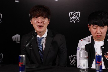 LMHT - HLV kkOma bật khóc khi trả lời phỏng vấn sau thất bại của SKT: 'Tất cả là lỗi của tôi'