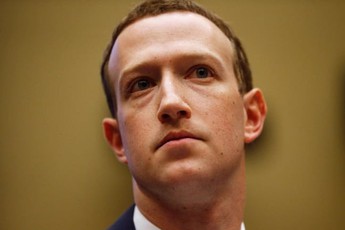 Facebook tròn 15 tuổi vào hôm nay, hãy cùng nhìn lại hành trình từ phòng ký túc xá Harvard cho đến rắc rối hiện tại của mạng xã hội này
