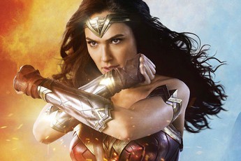 Nữ thần chiến binh xinh đẹp sẽ trở thành "người song tính" trong Wonder Woman 2?