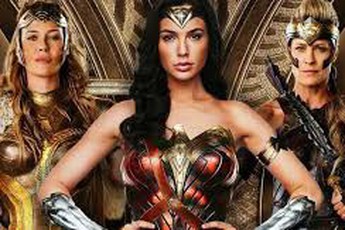Lý do thật sự khiến Wonder Woman 1984 bị trì hoãn đến năm 2020