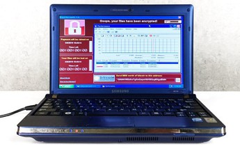 Đây là chiếc laptop có giá lên tới 1 triệu USD vì bị nhiễm 6 virus nguy hiểm nhất thế giới cùng lúc