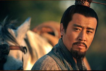 Lưu Bị: Thủ lĩnh quân phiệt - hoàng đế khai quốc, không ngờ vào đến game online lại có lúc “thảm” như thế này
