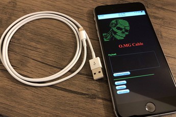 Hãi hùng với sạc iPhone giả mạo kiểu mới: Cắm vào là thoải mái hack, điều khiển máy nạn nhân từ xa