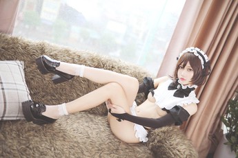 Ngắm nhan sắc xinh đẹp của "nàng hầu gái trong mơ" khiến bao anh say đắm