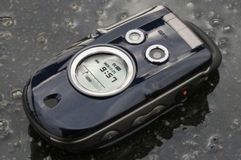 10 điện thoại bền nhất thế giới