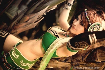 Cosplay "con dâu" Quan Vũ trong Dynasty Warriors 7