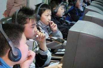 Mùa thi, mùa định mệnh của những game thủ là sĩ tử