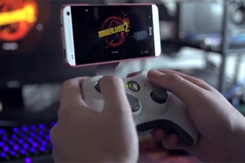 Tự chế máy chơi game PC nhỏ gọn có thể nằm chơi trên giường