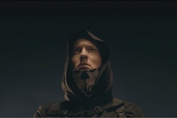 Eminem mặc trang phục Call of Duty trong MV mới