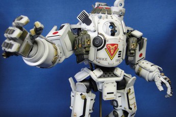 Mô hình người máy tự chế tuyệt đẹp của Titanfall
