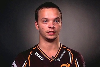 LMHT Châu Âu - Thần đồng Rekkles đủ tuổi thi đấu cùng Fnatic