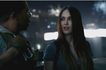 Megan Fox "bốc lửa" trong Call of Duty: Ghosts 